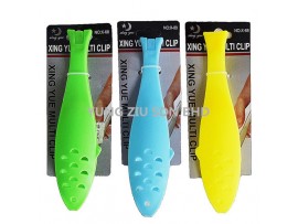 X-68#PLASTIC FISH FOOD CLIP(XING YUE)19.5CM